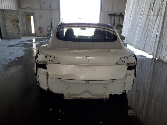  TESLA MODEL 3 2021 Biały