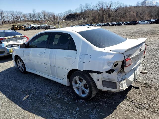 Sedans TOYOTA COROLLA 2012 White