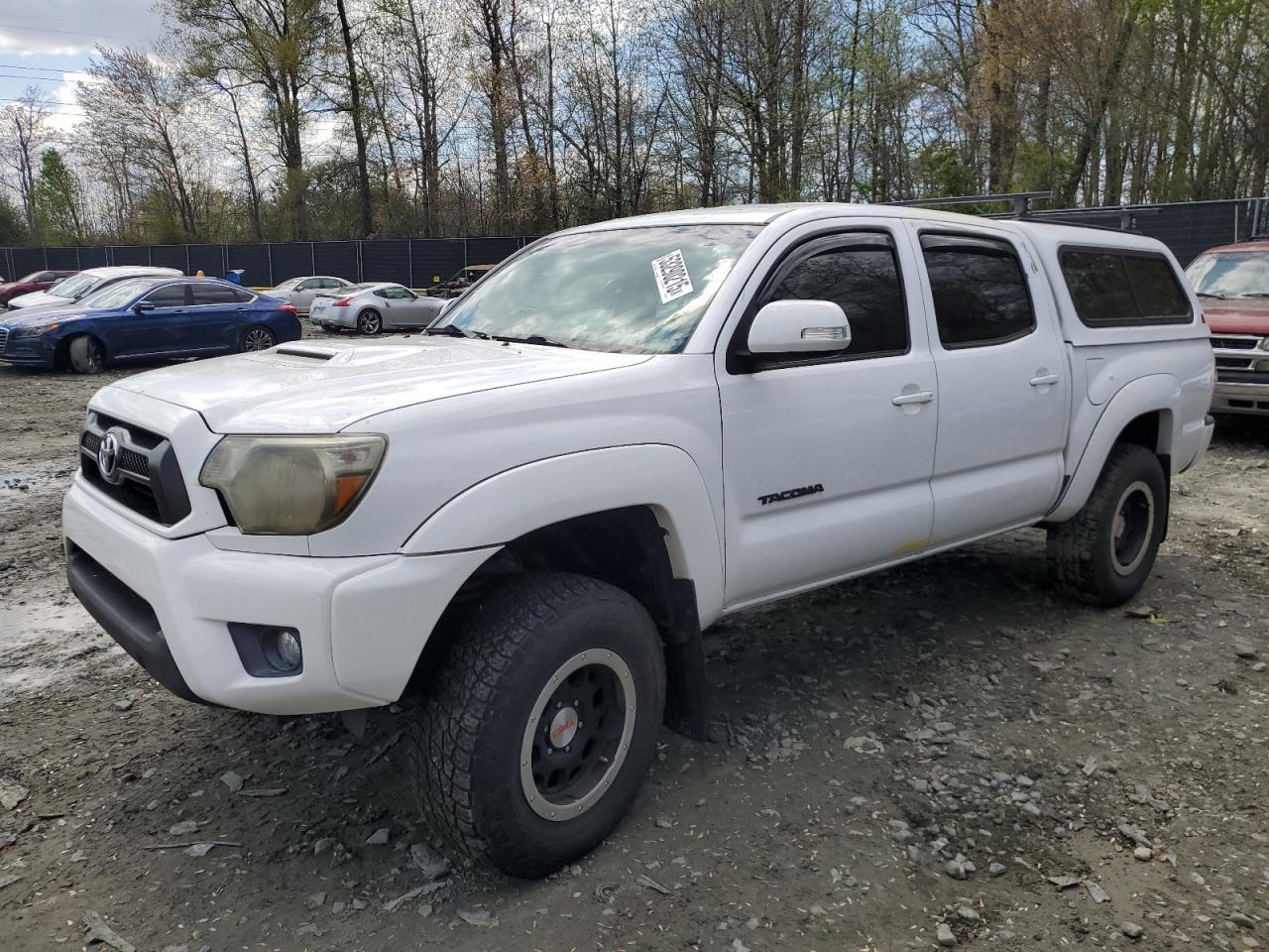 2015 Toyota Tacoma Double Cab продається в Waldorf, MD - Water/Flood