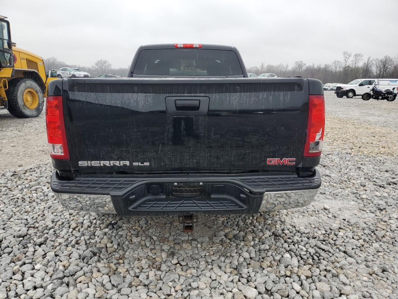 2011 GMC Sierra - Image 6