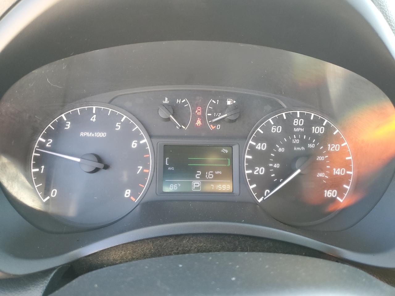 2013 Nissan Sentra - Image 9