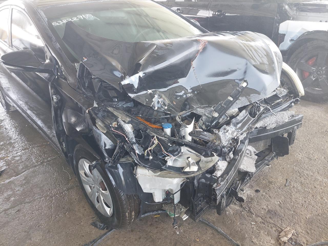 KMHDG41E0EU815812 - 2014 Hyundai Elantra - #undefined