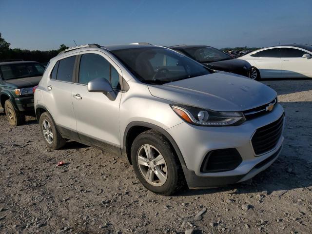 Parquets CHEVROLET TRAX 2017 Srebrny