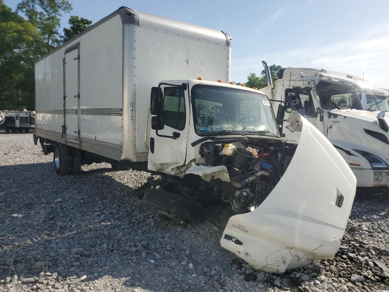 2020 Freightliner Business Class M2 Box Truck للبيع في Cartersville، GA - Front End