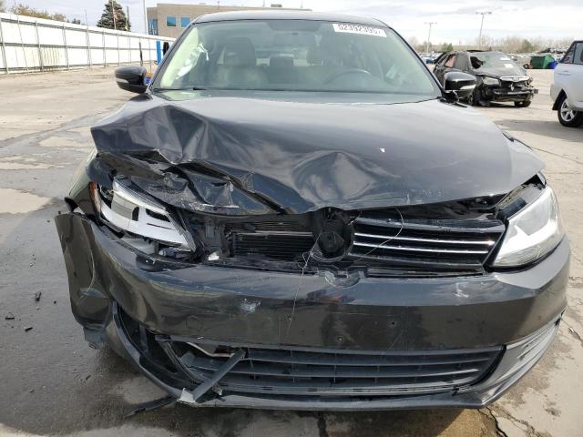  VOLKSWAGEN JETTA 2014 Чорний