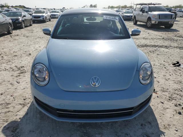  VOLKSWAGEN BEETLE 2015 Синий