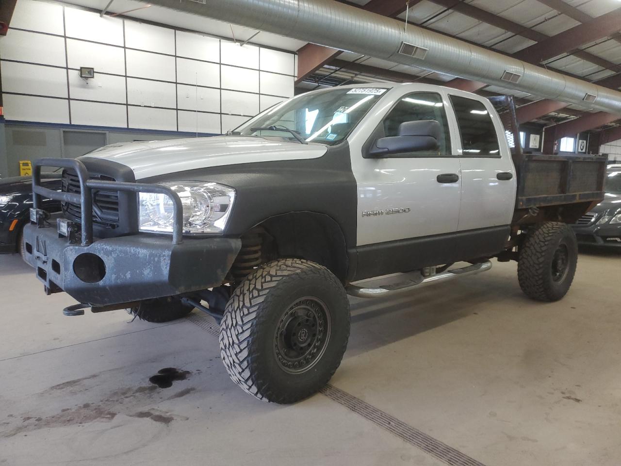 2006 Dodge Ram 2500 St de vânzare în East Granby, CT - Minor Dent/Scratches