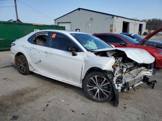  TOYOTA CAMRY 2019 Biały