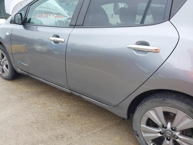 2015 NISSAN LEAF TEKNA
