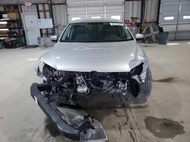  VOLKSWAGEN PASSAT 2015 Серебристый