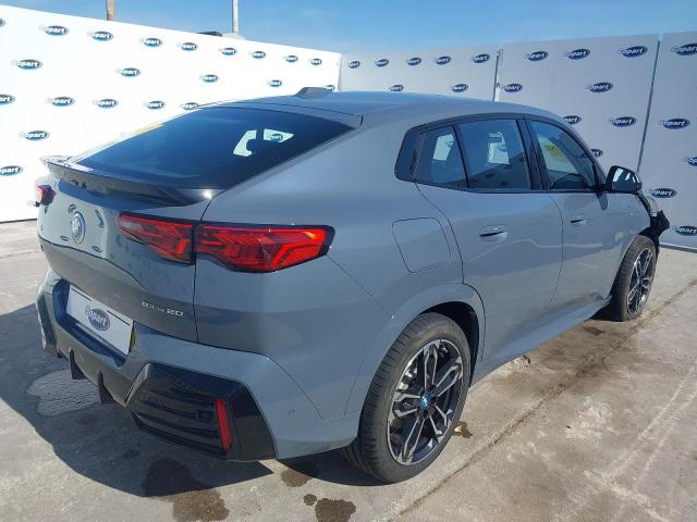 2025 BMW IX2 EDRIVE