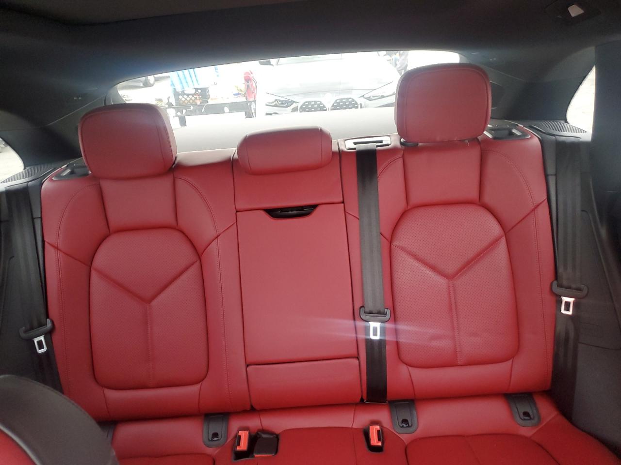 2022 Porsche Macan Gts VIN: WP1AF2A57NLB30418 Lot: 53658525