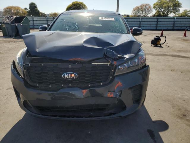  KIA SORENTO 2019 Серый