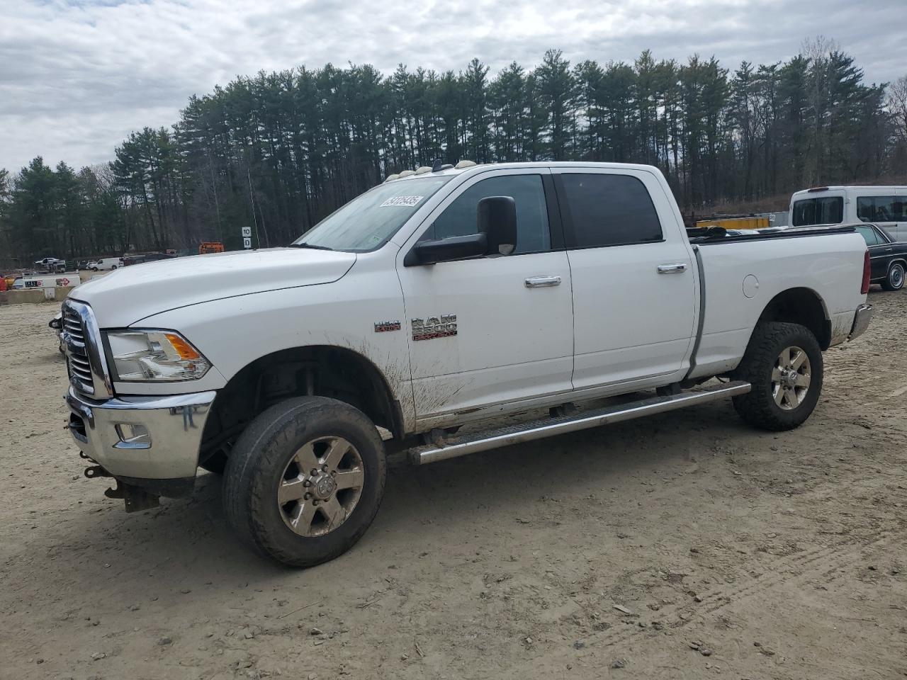 2015 Ram 2500 Slt zu verkaufen in North Billerica, MA - Front End