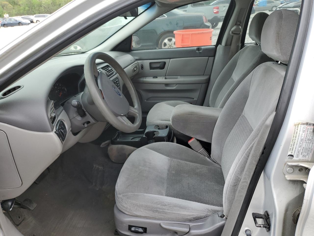 2005 Ford Taurus Se VIN: 1FAHP53U15A233371 Lot: 52019685