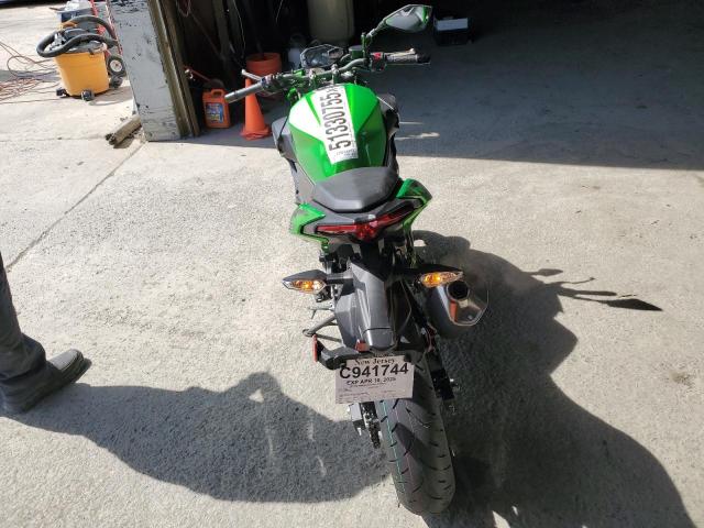  KAWASAKI ER500 2024 Зеленый