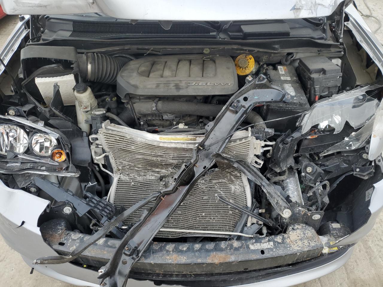 2c4rdgcg8gr343054 2C4RDGCG8GR343054 2016 Dodge Grand Caravan Sxt