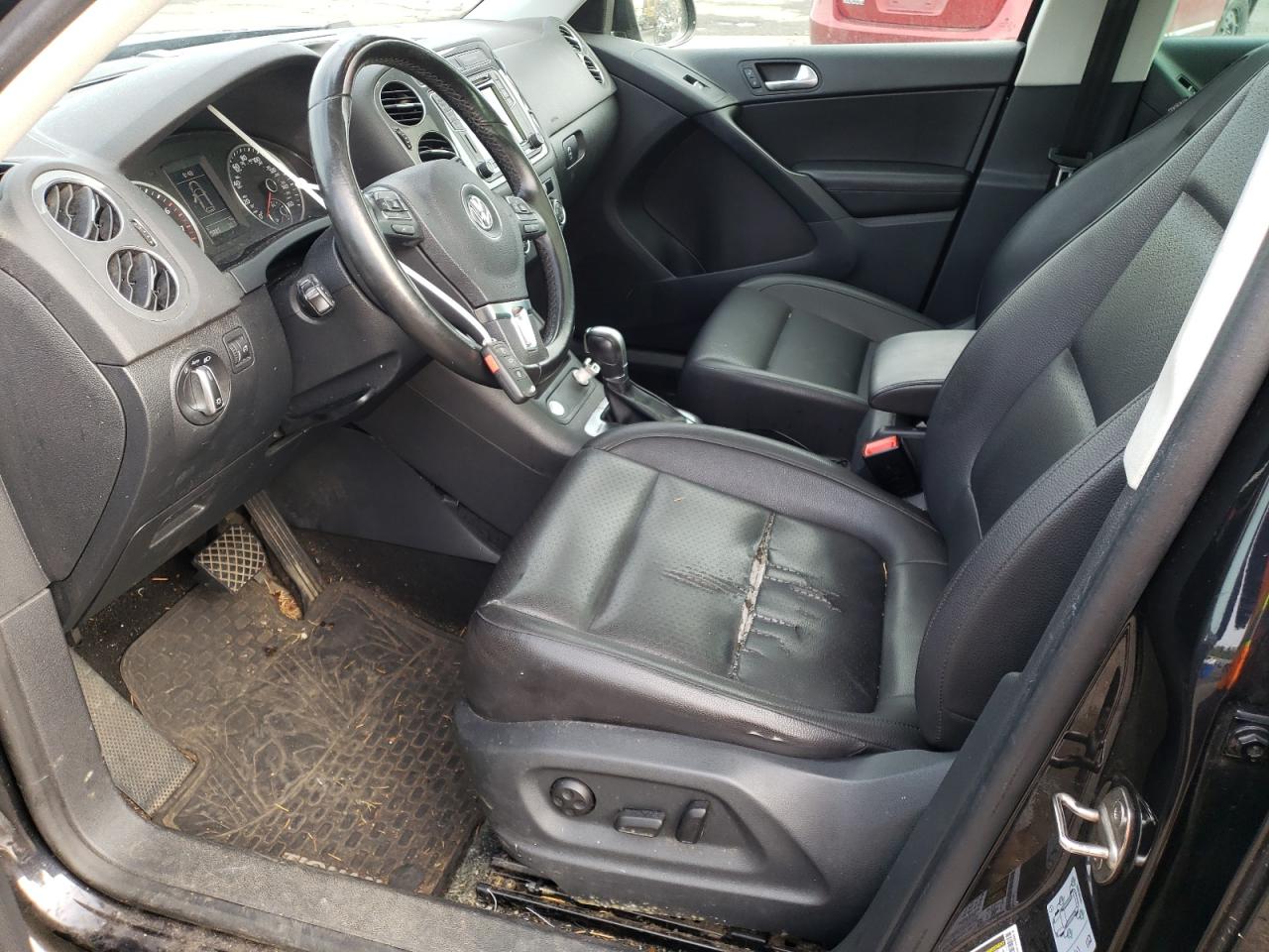 Фото: WVGSV7AX1HK012930 - 7