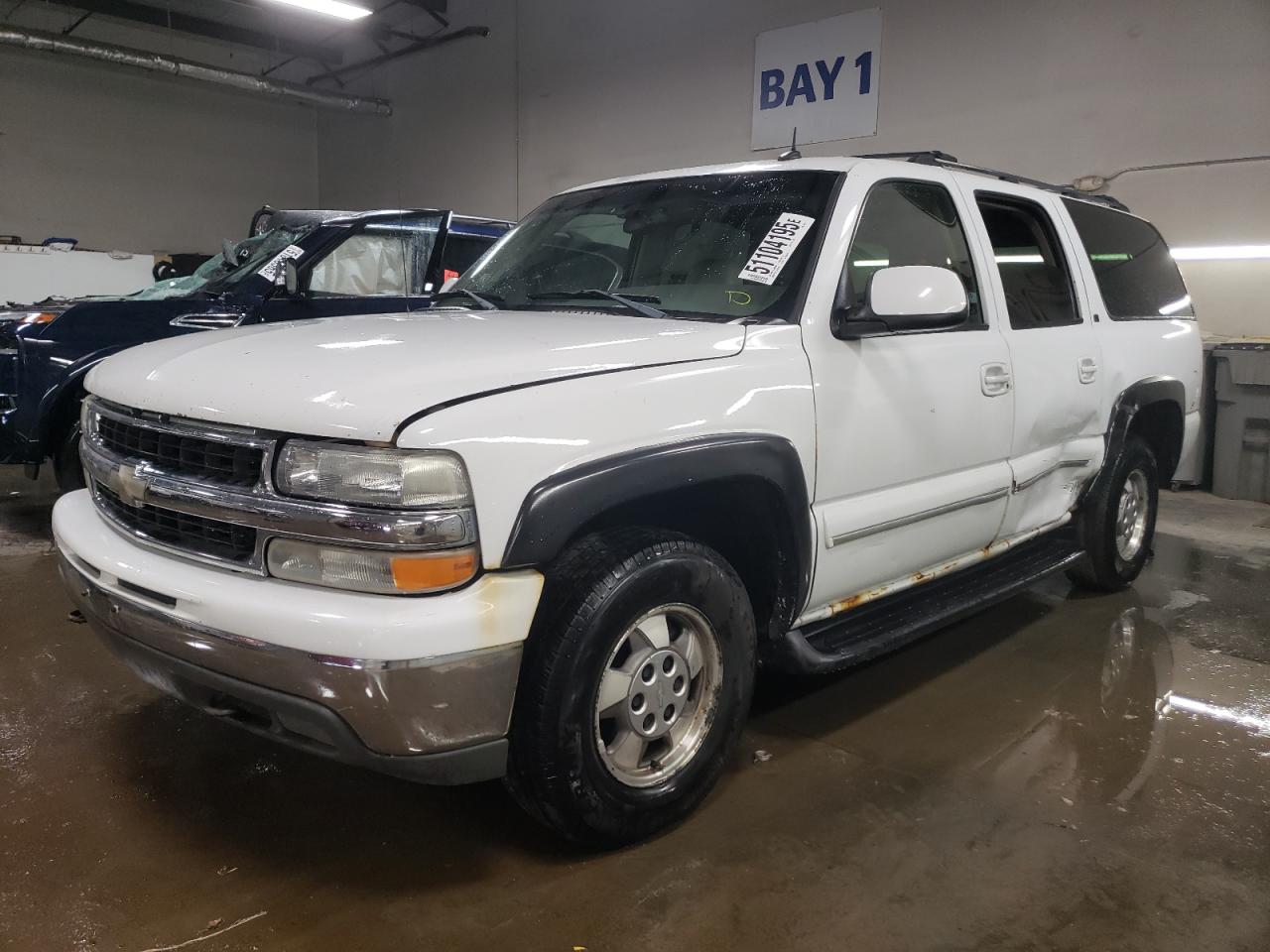 2003 Chevrolet Suburban K1500 for Sale in Elgin, IL - Side