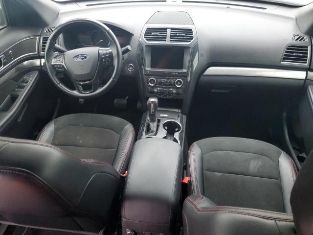  FORD EXPLORER 2018 Серый