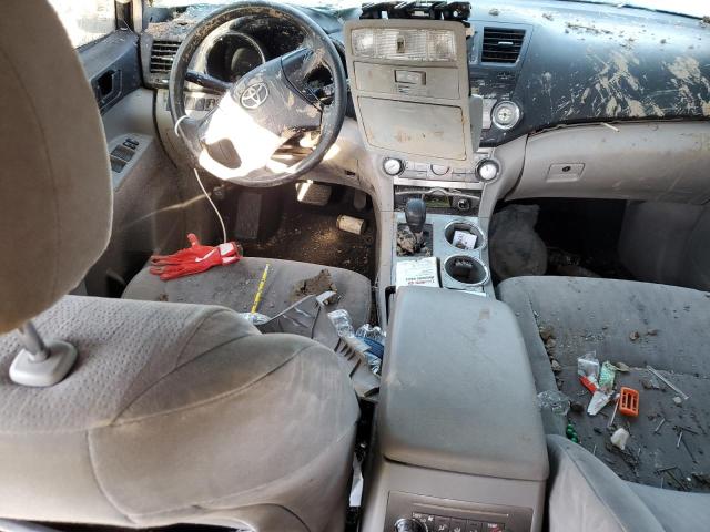  TOYOTA HIGHLANDER 2012 Серебристый