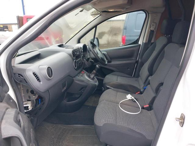 2016 PEUGEOT PARTNER SE