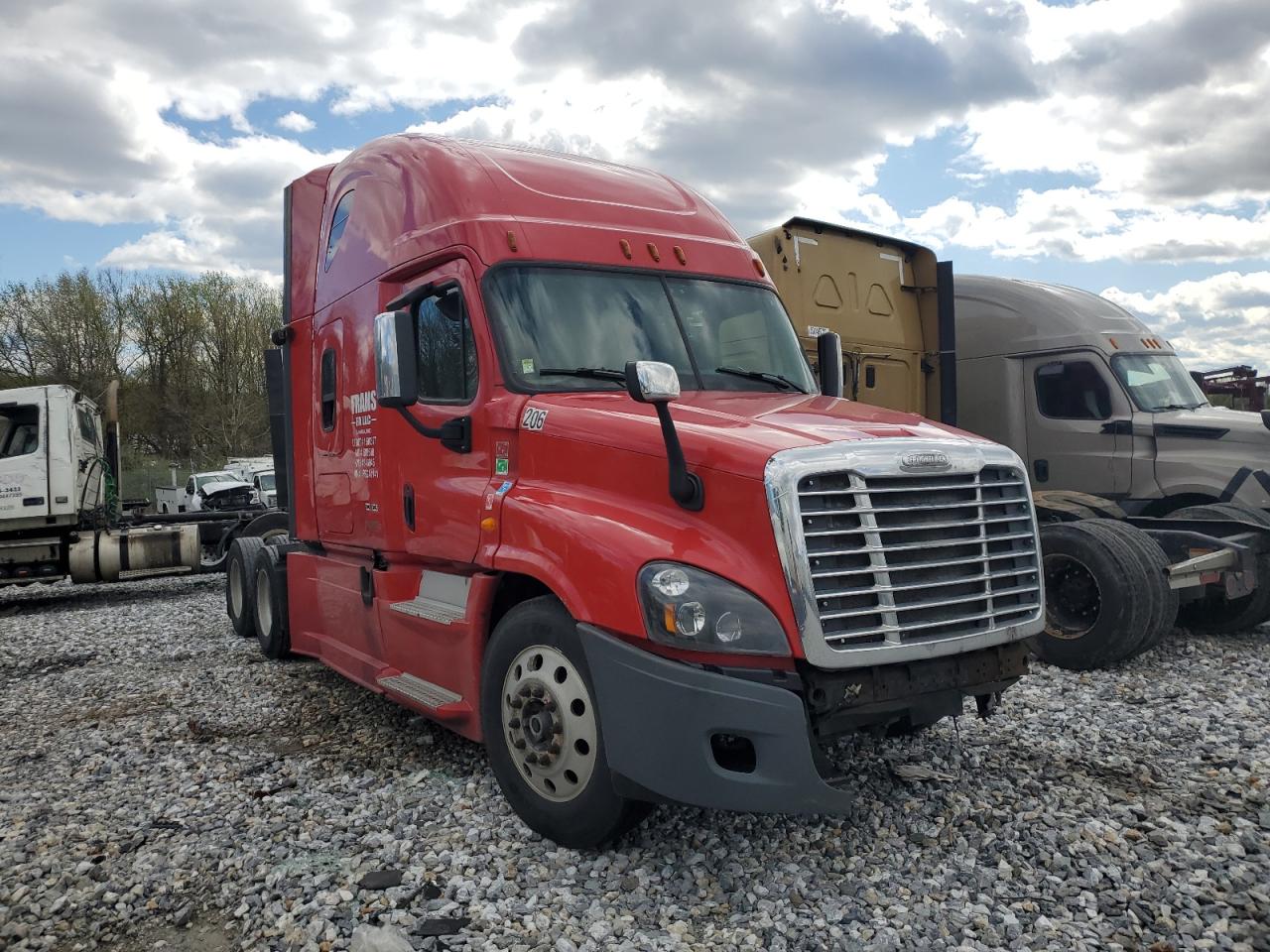 2015 Freightliner Cascadia 125 Semi Truck for Sale in York Haven, PA - Front End
