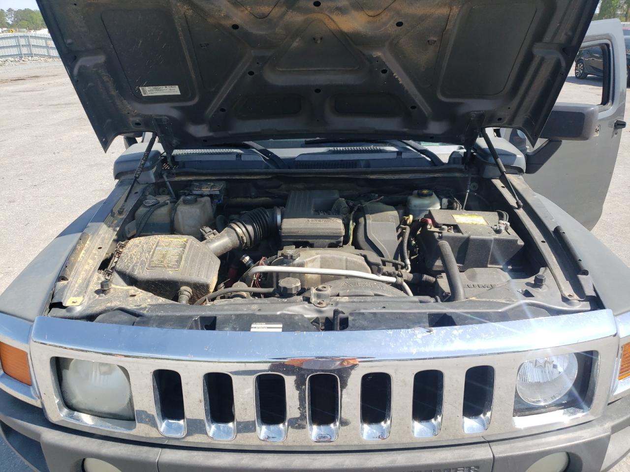 2008 Hummer H3 VIN: 5GTEN13E888107971 Lot: 52909635