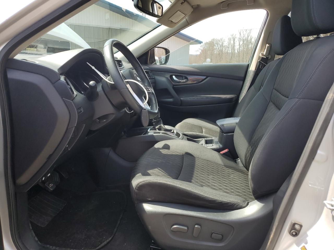 2017 Nissan Rogue Sv VIN: 5N1AT2MV6HC746018 Lot: 53693015