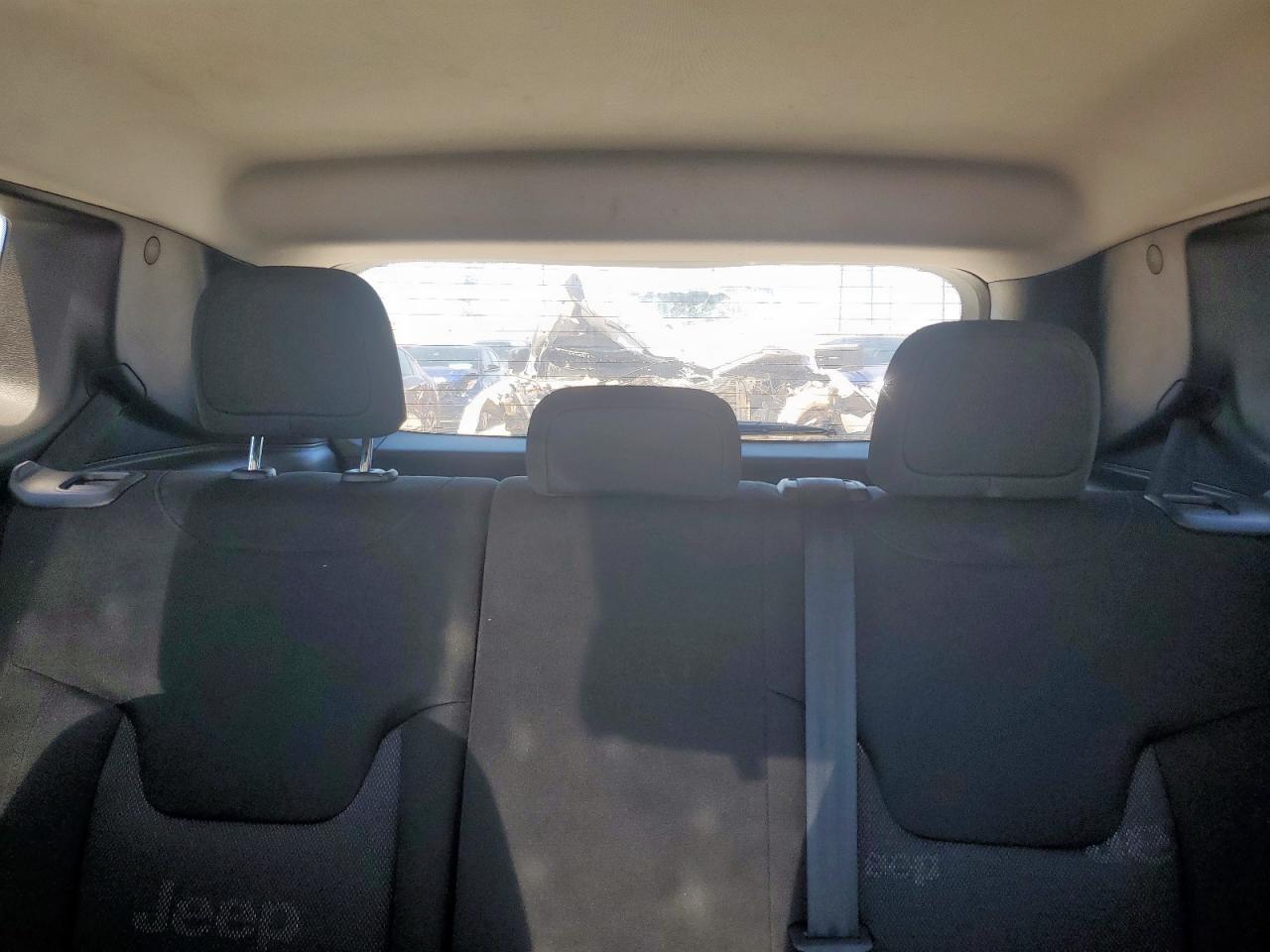 2017 Jeep Renegade Sport VIN: ZACCJAAB1HPF86570 Lot: 54002755
