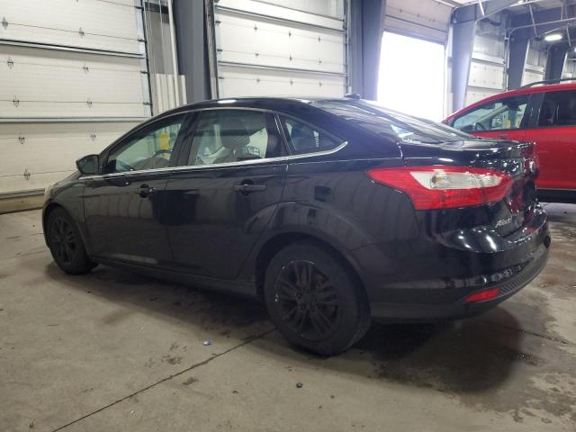  FORD FOCUS 2012 Czarny