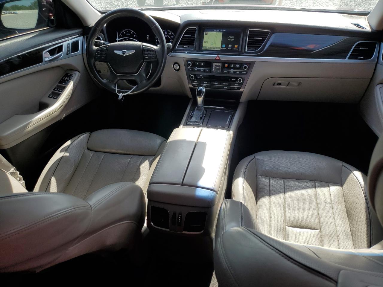 2015 Hyundai Genesis 3.8L VIN: KMHGN4JE1FU103040 Lot: 55215775