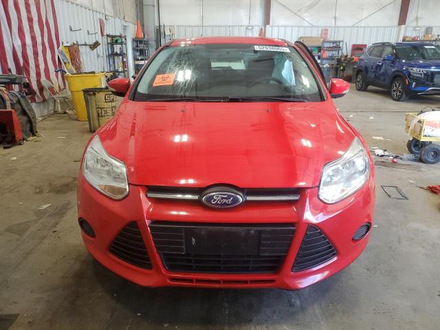  FORD FOCUS 2014 Красный