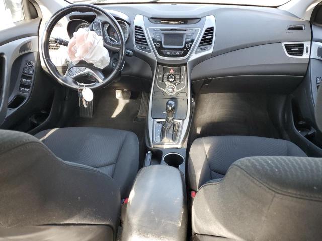  HYUNDAI ELANTRA 2015 Srebrny