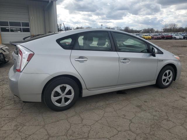  TOYOTA PRIUS 2015 Серый
