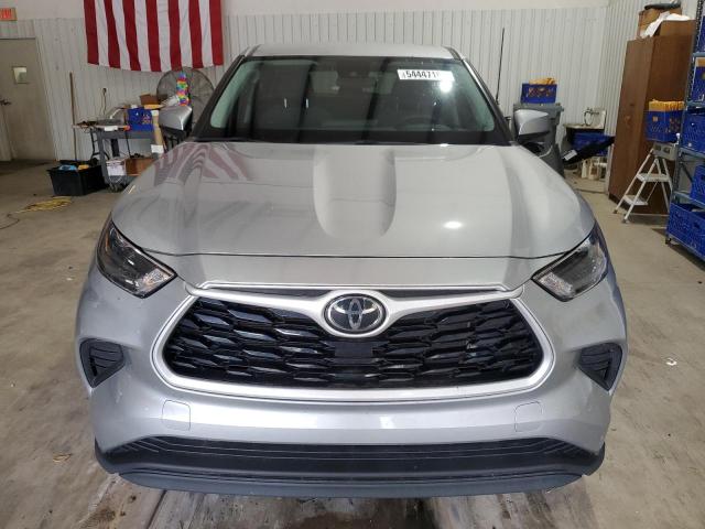  TOYOTA HIGHLANDER 2022 Srebrny