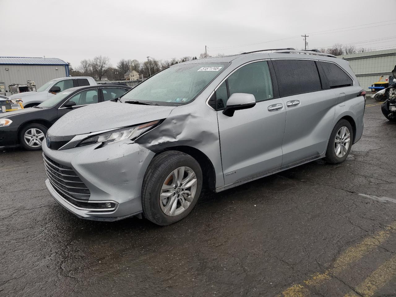 2021 Toyota Sienna Limited for Sale in Pennsburg, PA - Front End