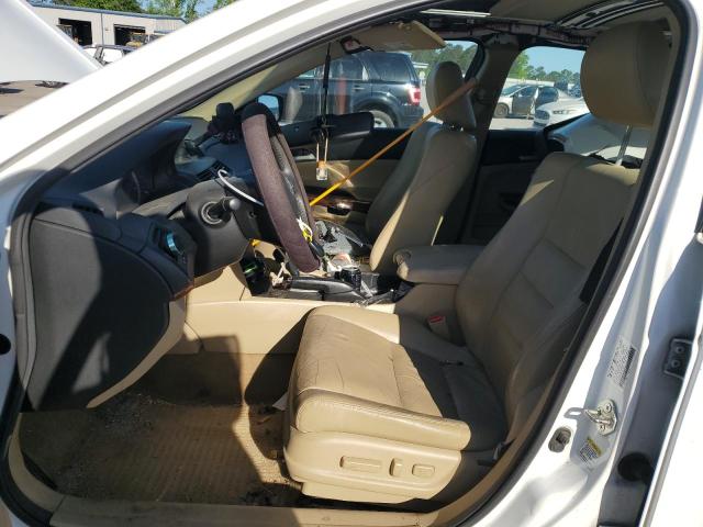 Седаны HONDA ACCORD 2012 Белый