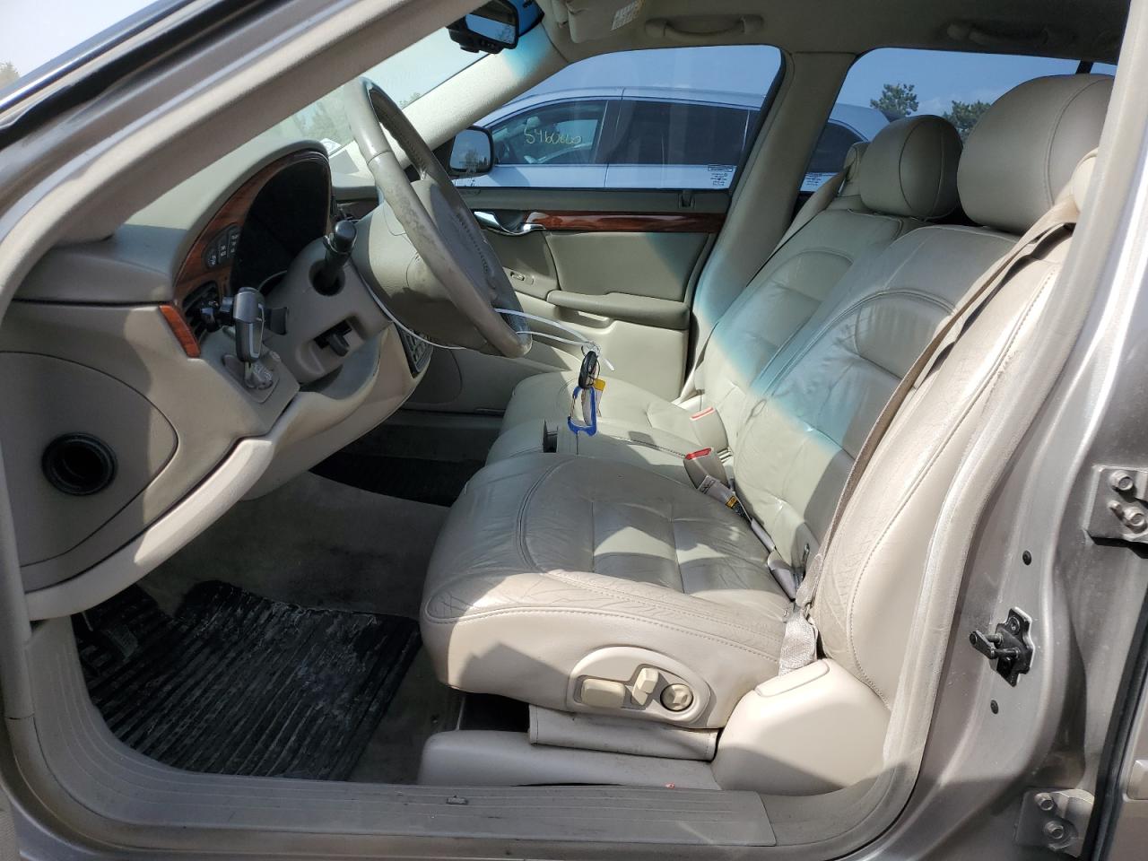 2001 Cadillac Deville VIN: 1G6KD54YX1U242656 Lot: 54566105