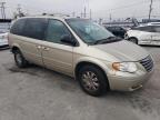 2006 Chrysler Town & Country Limited იყიდება Sun Valley-ში, CA - Rear End