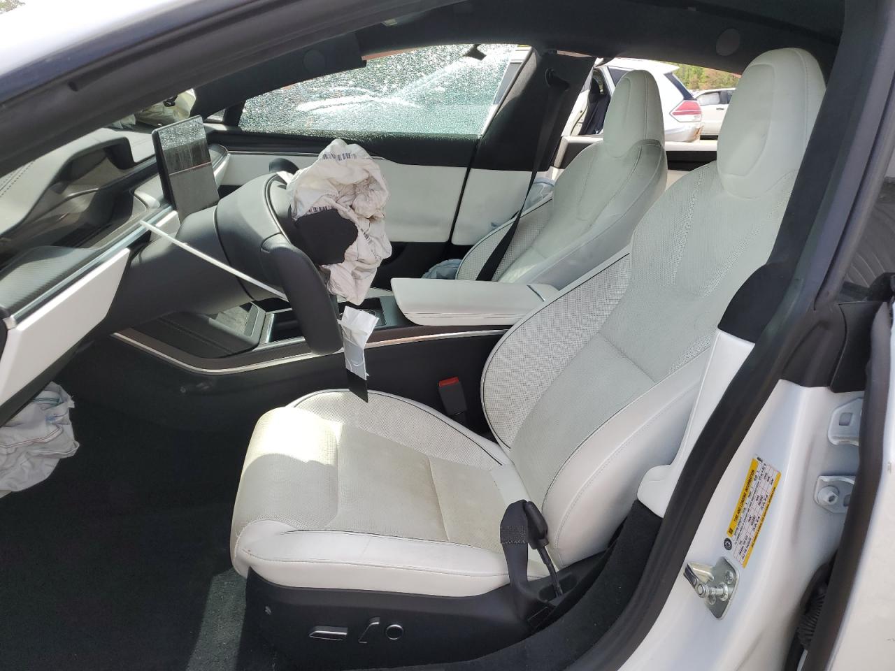 2022 Tesla Model S VIN: 5YJSA1E63NF460643 Lot: 54665505