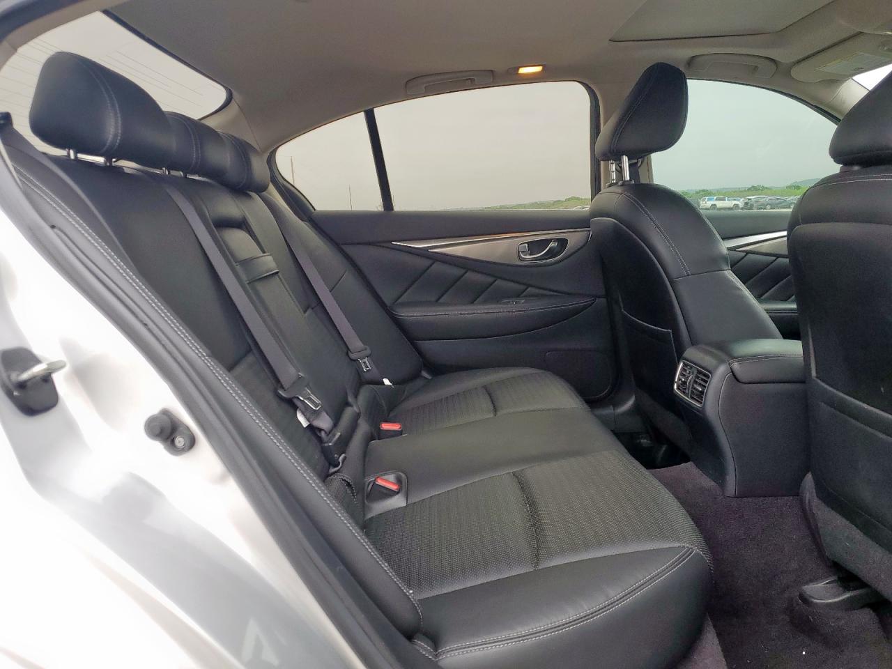 2019 Infiniti Q50 Luxe VIN: JN1EV7AP4KM511060 Lot: 51329305