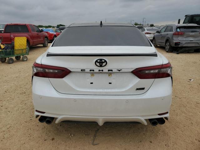  TOYOTA CAMRY 2024 White