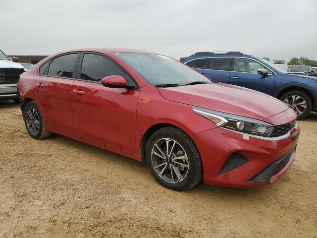  KIA FORTE 2022 Czerwony