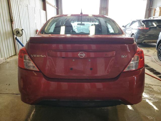  NISSAN VERSA 2019 Червоний
