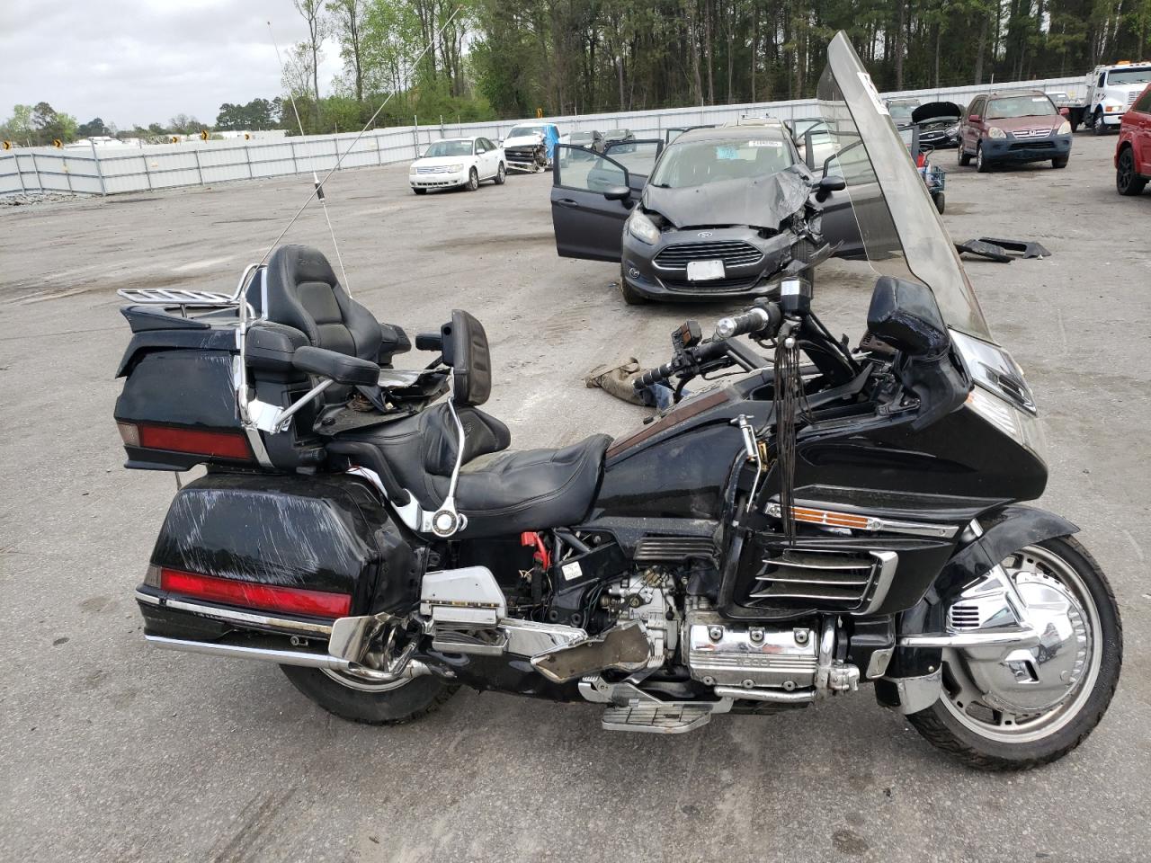 2000 Honda Gl1500 Se12 for Sale in Dunn, NC - All Over