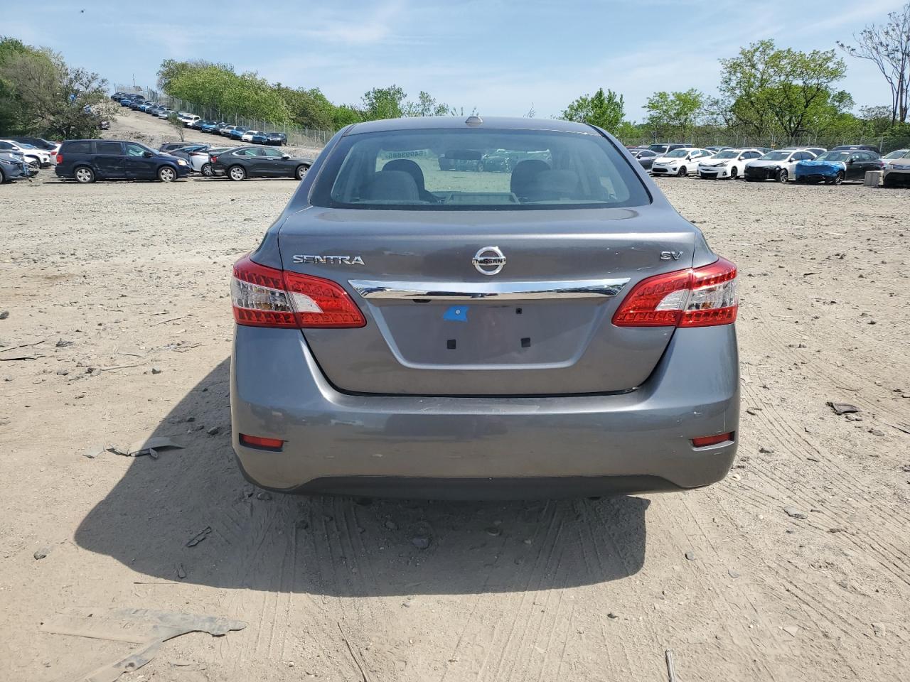 2015 Nissan Sentra S VIN: 3N1AB7APXFY252133 Lot: 54993685