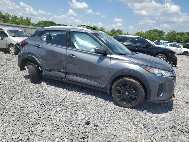  NISSAN KICKS 2024 Gray