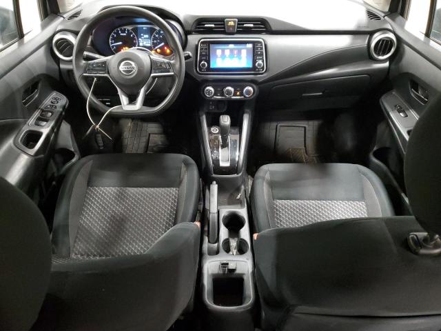  NISSAN VERSA 2020 Сріблястий