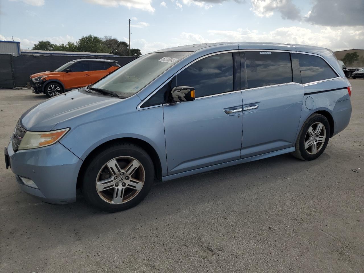 2013 Honda Odyssey Touring за продажба в Orlando, FL - Side